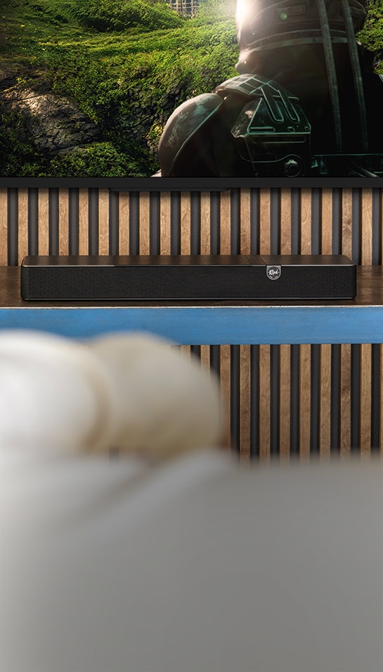 Flexus CORE 100 on Blue Media Table 545x955